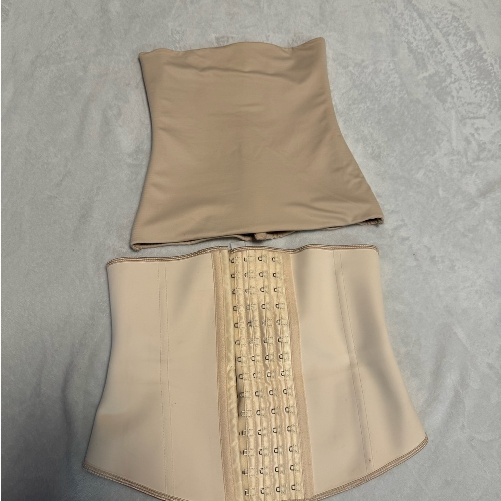 2 Medium Waist Trainers